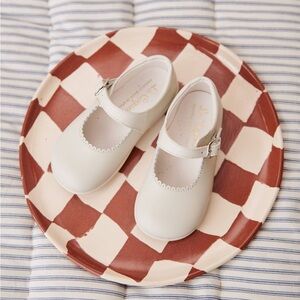 La Coqueta Kids Ivory Leather Toddler Mary Jane Shoes